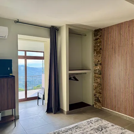 Residenza 33 * Torchiara